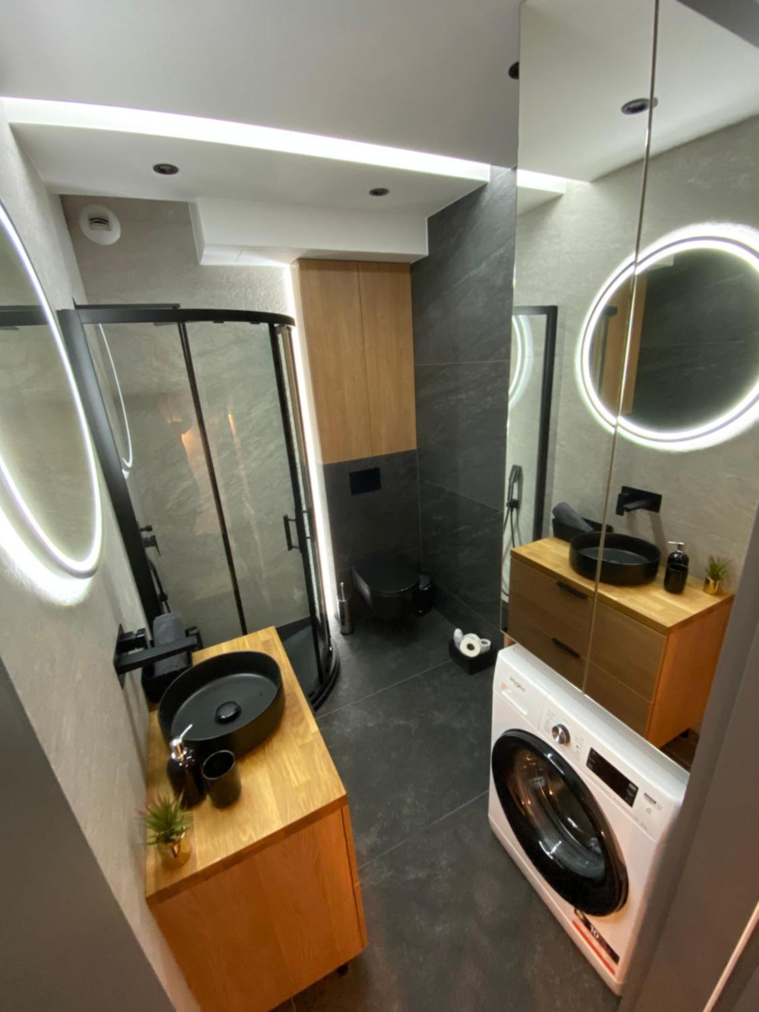 Beautiful And Modern Apartment- Garage- Wislane Tarasy Krasków Exterior foto