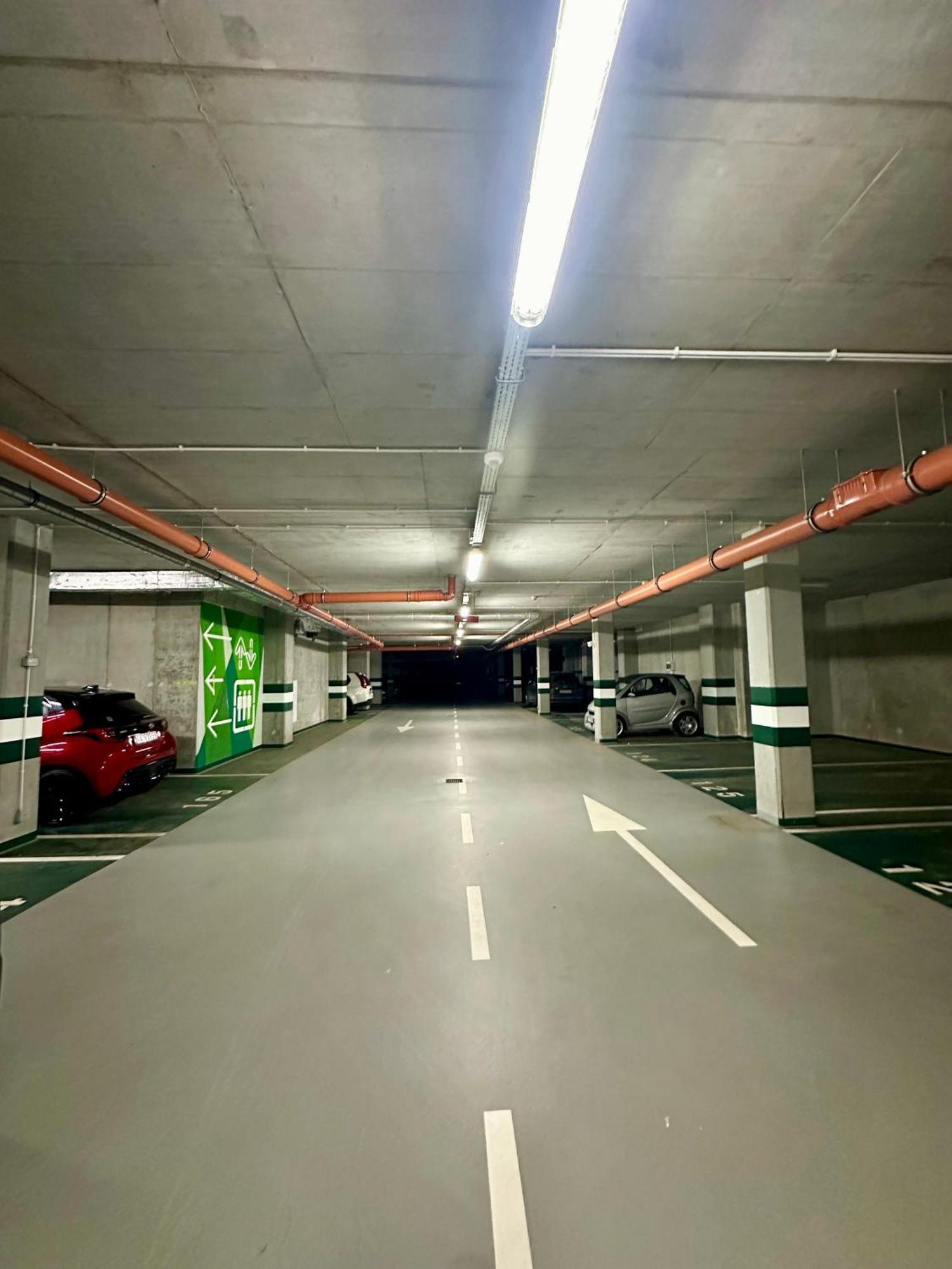 Beautiful And Modern Apartment- Garage- Wislane Tarasy Krasków Exterior foto